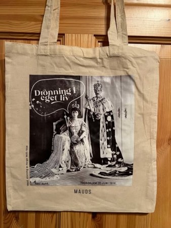 Strikkenett / totbag - Dronning i eget liv -1-