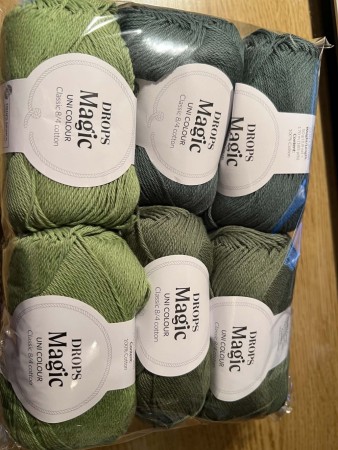 Garnpakke Drops Magic -Grønn